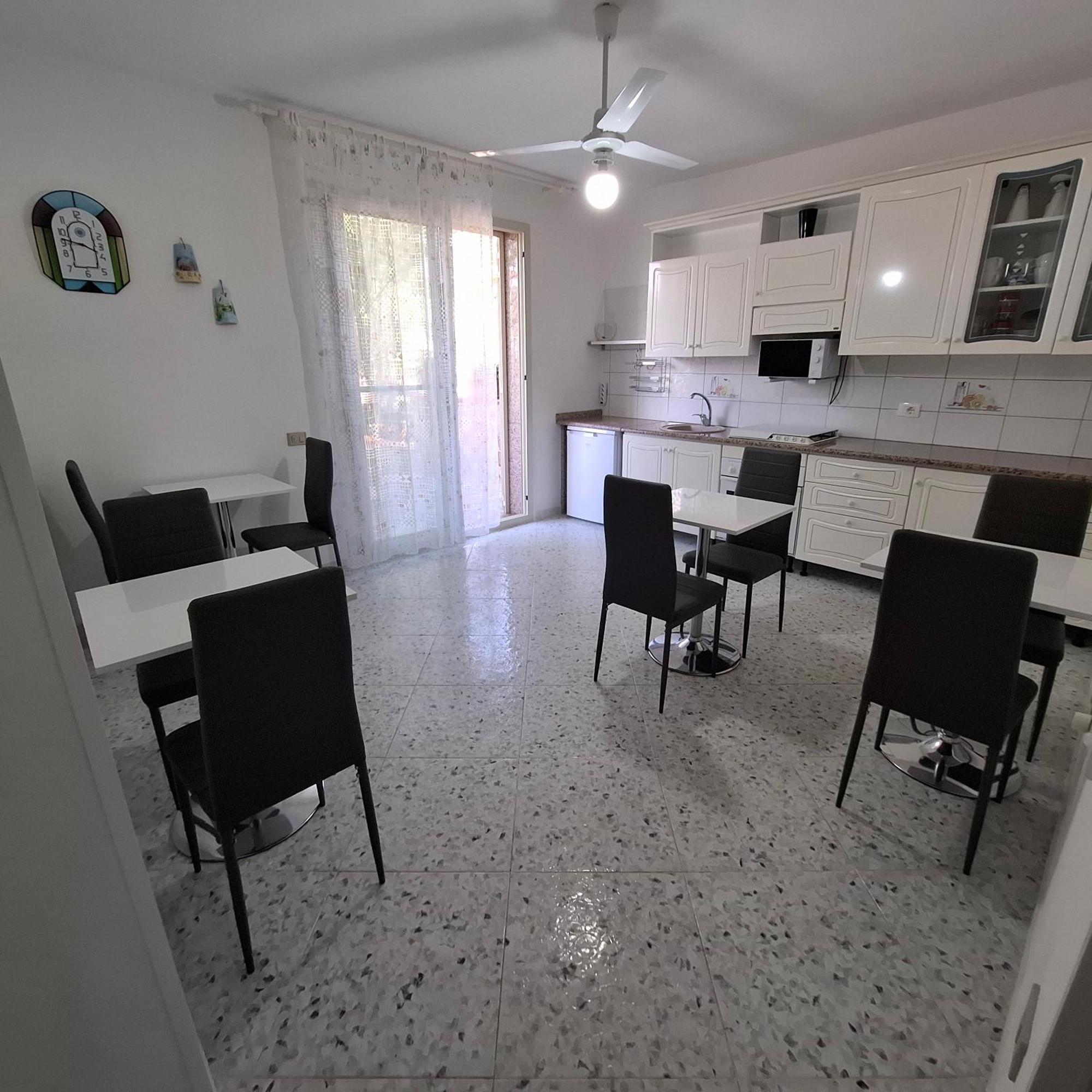 Phiniscollis B&B Ла Калета Екстериор снимка
