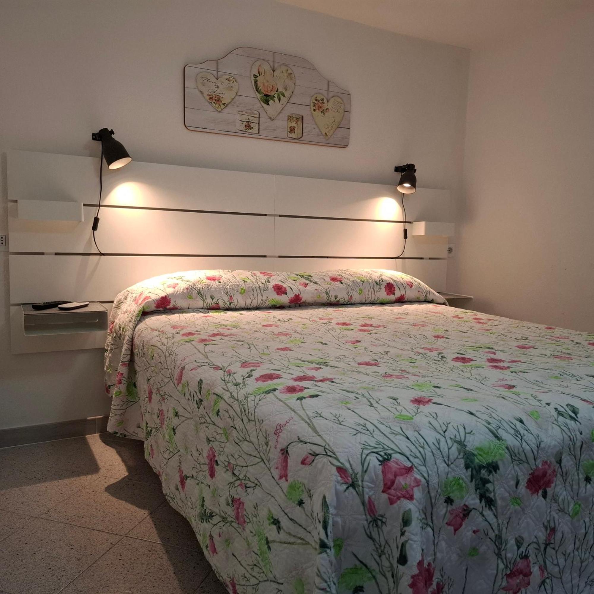 Phiniscollis B&B Ла Калета Екстериор снимка
